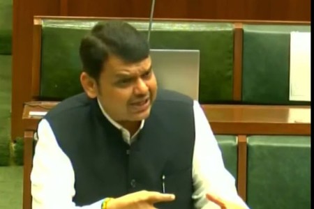 मोठी घोषणा! 'कर्जमाफीसंदर्भात' मुख्यमंत्री फडणवीस यांचे स्पष्ट बोल