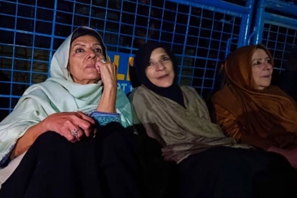 imran khan sisters imran khan sisters