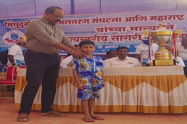 Abhinandan Done, state-level sea swimming competition