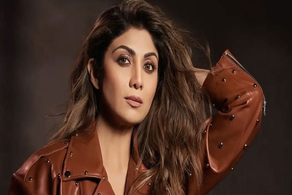 shilpa shetty, income tax raid