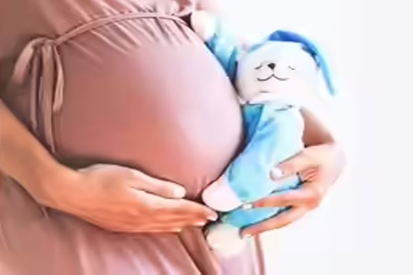 Childbirth shortens a mother