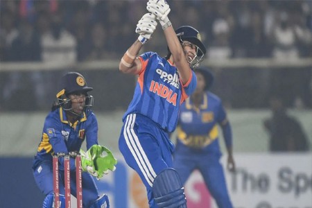 एकतर्फी विजय! दुसऱ्या टी-२० मध्ये भारताने श्रीलंकेला चाखवली धूळ