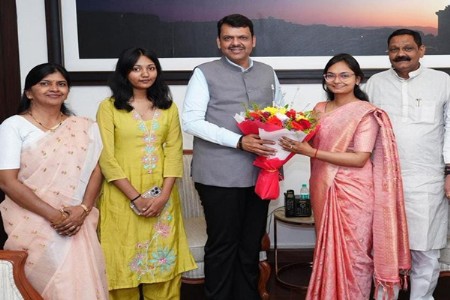 यवतमाळ नपच्या नवनिर्वाचित अध्यक्ष अ‍ॅड. उईके यांनी घेतली मुख्यमंत्र्यांची भेट