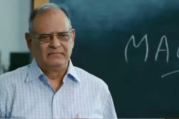 अभिनेते अच्युत पोतदार