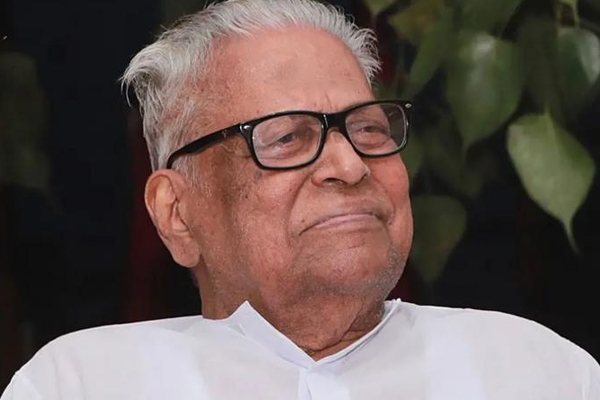 व्ही.एस. अच्युतानंदन