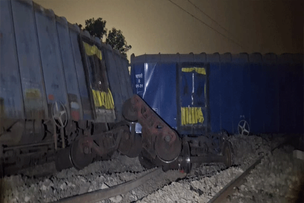 train-accident-in-jamui