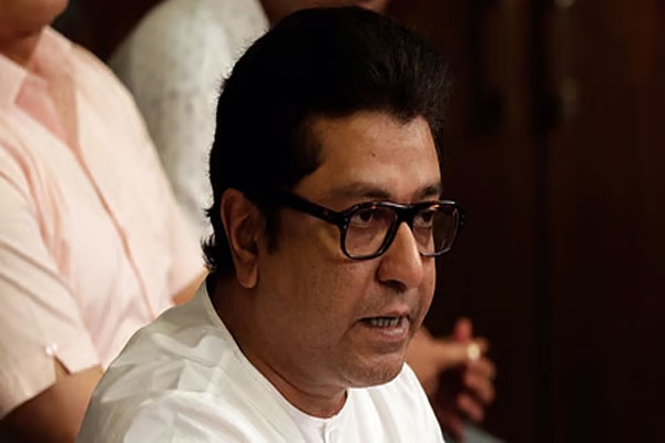 Mumbai municipal election Snehal Jadhav, the general secretary of MNS, has resigned from the party.