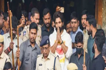 चेंगराचेंगरीत महिलेचा मृत्यू : अल्लू अर्जुनसह 23 जणांविरुद्ध आरोपपत्र दाखल