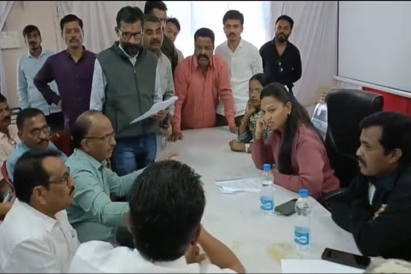 Salekasa EVM seal controversy, Salekasa Nagar Panchayat election,