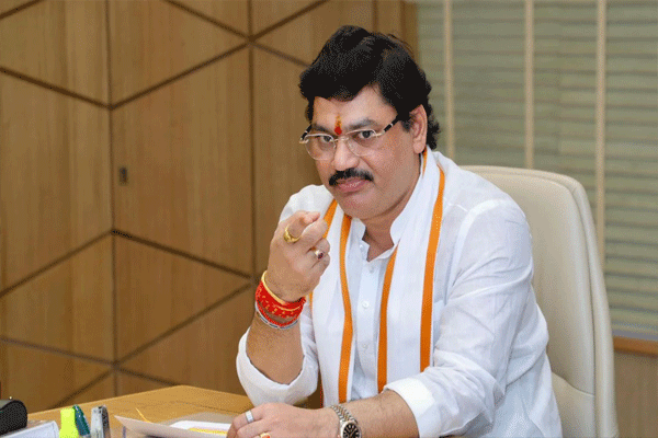 dhananjay-munde dhananjay-munde
