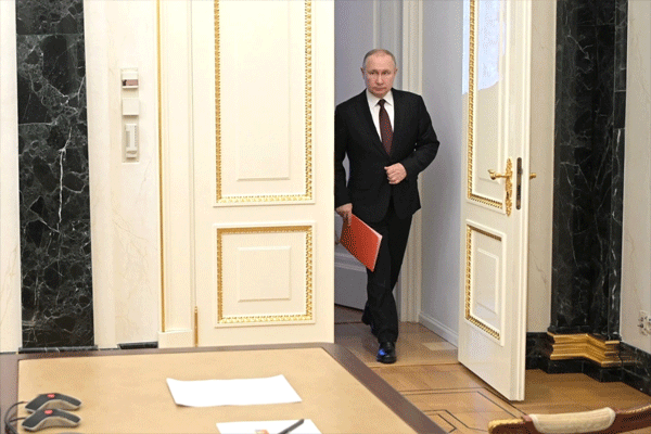 putin-leaves-for-india