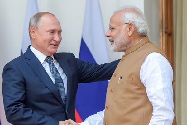 Putin in India after four years