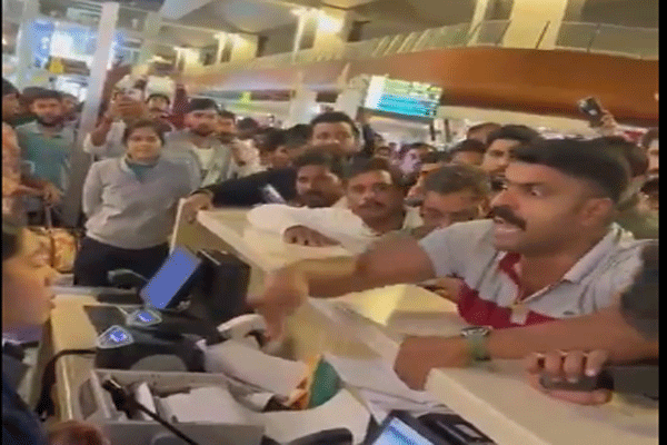 father-anger-at-indigo-employees