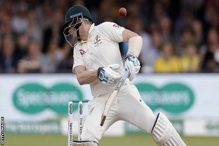 150 किमी/ताशी बाउन्सरवर स्मिथ भडकला; आर्चरसोबत मैदानात वादंग! VIDEO