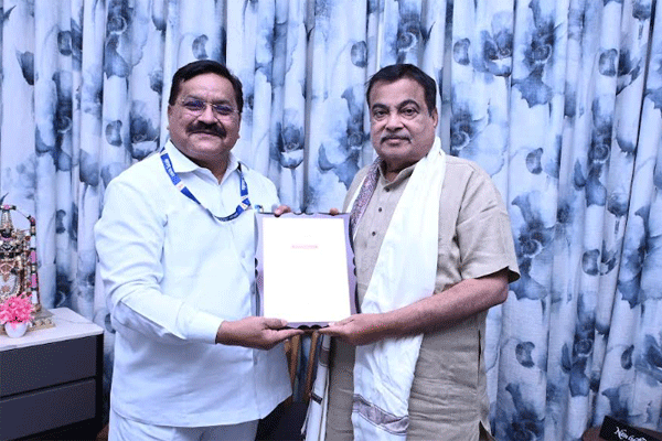 Nitin Gadkari 