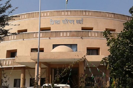 जिपच्या जिल्हांतर्गत बदल्या अडकल्या: गुरुजी हवालदिल