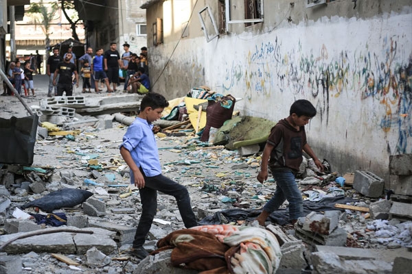 Israel launches bombardment in Gaza Israel launches bombardment in Gaza