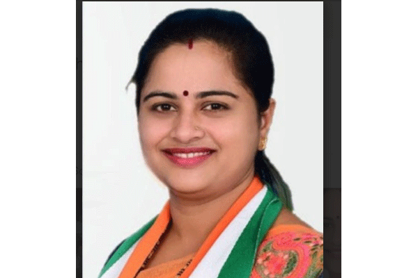Pratibha Dhanorkar 