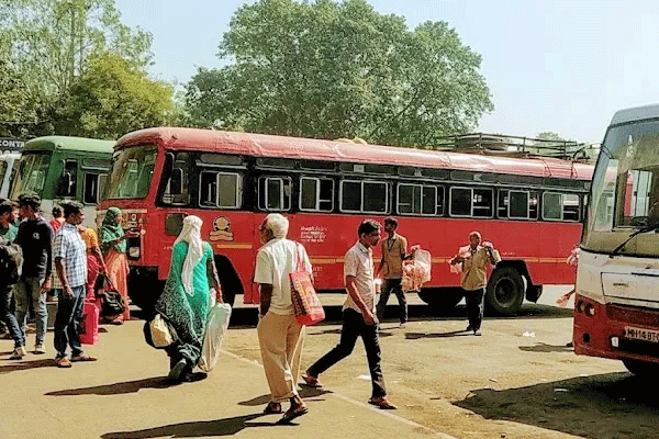 Ganeshpeth Bus Stand 