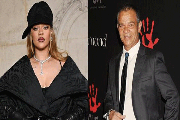  Rihanna father death