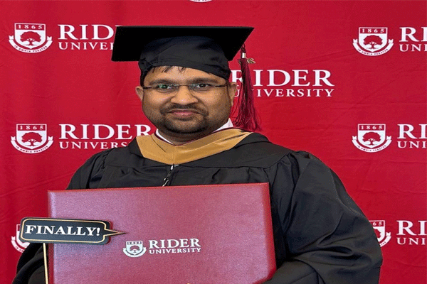 Saurabh Mantri, Master of Accountancy New York, USA
