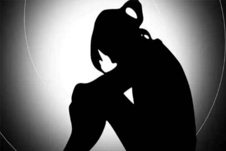 गर्भपात, लैंगिक अत्याचार, अश्लील व्हिडिओ, ब्लॅकमेल, आणि आत्महत्येचा प्रयत्न!