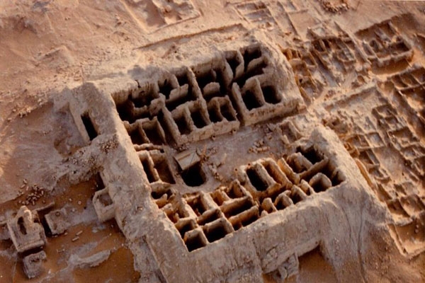 Temple found in Saudi Arabia Temple found in Saudi Arabia