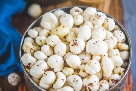 मखाना खाण्याचे काय फायदे आहेत