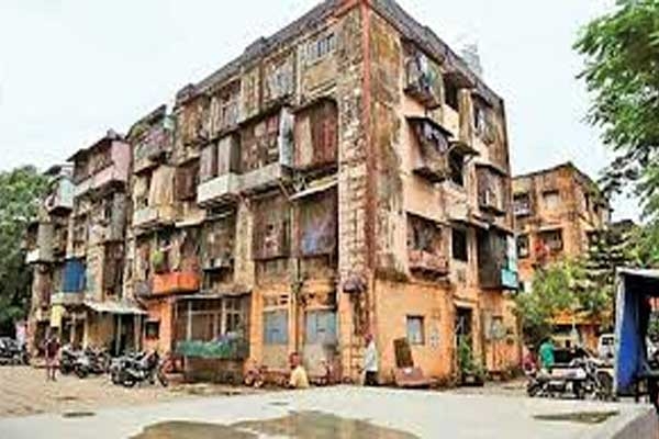 buildings in Wardha are dangerous