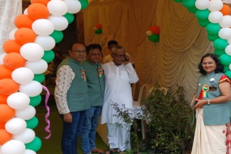 रोटरी लब हिंगणघाटचा तुळस दान उपक्रम