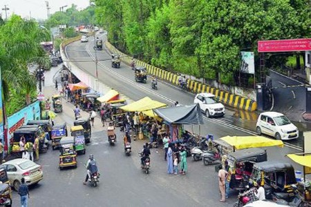 रेल्वे स्टेशन उड्डाणपूल प्रकरण: भूसंपादनासाठी 31 कोटींचा प्रस्ताव शासनाकडे