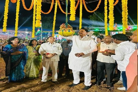 अन् तिरोड्यात ‘काँग्रेसची हंडी’ फुटलीच नाही!