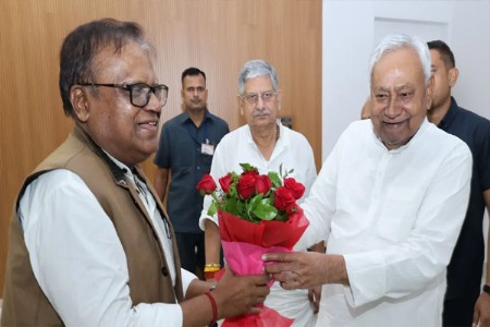 बिहार विधानसभा निवडणुकीपूर्वी काँग्रेसला मोठा धक्का!