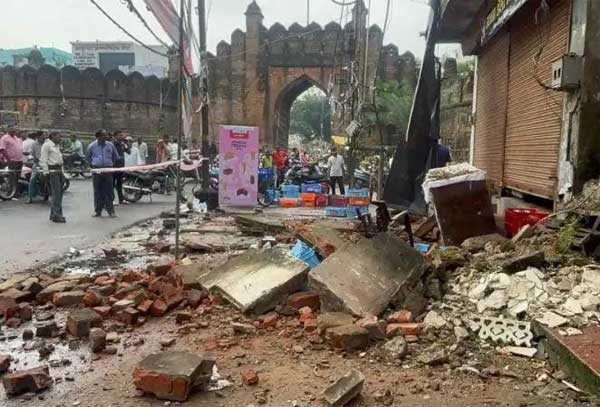 chandrapur-building-collapsed