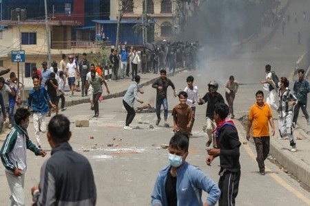 काठमांडूमधून संचारबंदी उठवली लवकरच निवडणुका!