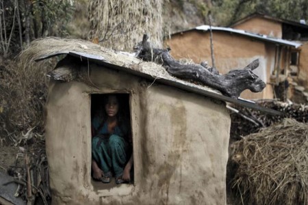 स्त्रीत्वावरील जखम ‘छौपदी’