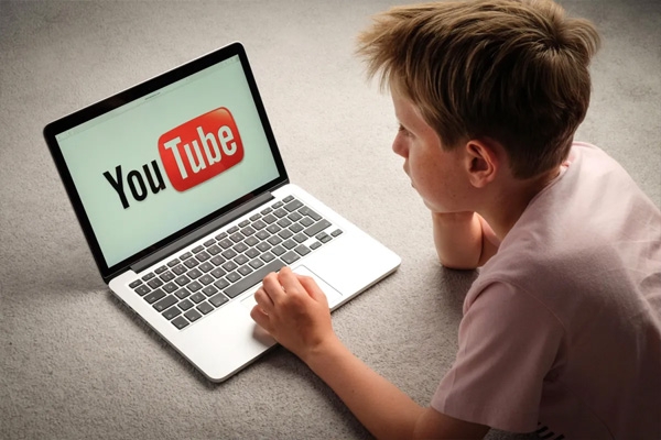 YOU TUBE