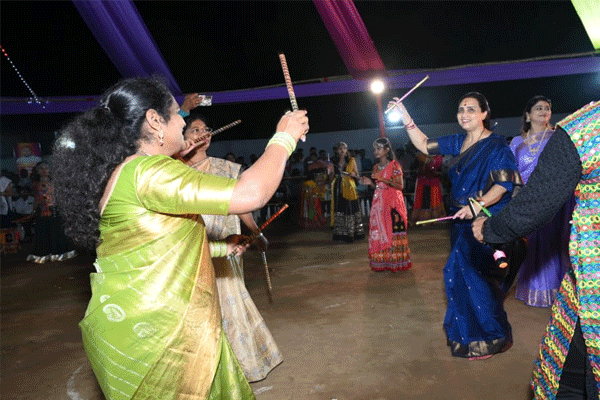 chitra wagh