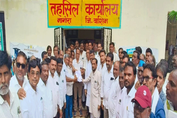 ola drought manora, manora taluka drought, farmers loan waiver demand, drought relief maharashtra, manora farmers protest, kisan karj mafi, natural calamity agriculture loss, heavy rainfall crop damage, drought declaration manora, santosh yewlikar tehsildar, maharashtra farmers struggle, manora drought struggle committee, agriculture loss compensation, farmer loan cancellation, manora taluka rain damage, chief minister drought appeal, maharashtra rural crisis, crop loss due to rain, farmer financial aid dem