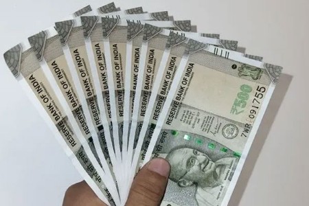 1500 आले आता 3000 खात्यात येण्याचा मार्गावर?