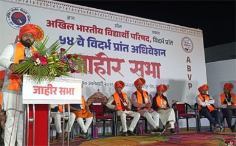 भारतातील झेन-जी राष्ट्रप्रथम भावनेतून कार्यरत आहे