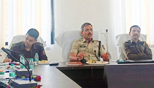 मिशन परीवर्तन अवैध धंदे प्रतिबंधात्मक उपाययोजनेत भरीव योगदान : जिपो अधिक्षक निलेश तांबे