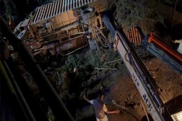 Pandharpur bridge accident,