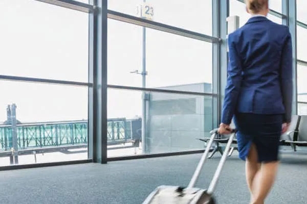 Air hostess commits suicide Air hostess commits suicide