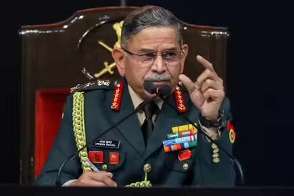 उपेंद्र द्विवेदी 