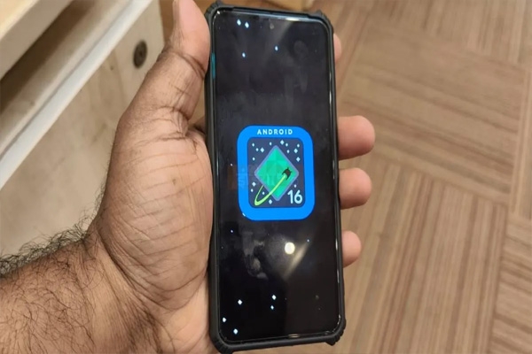 Government warns smartphone users