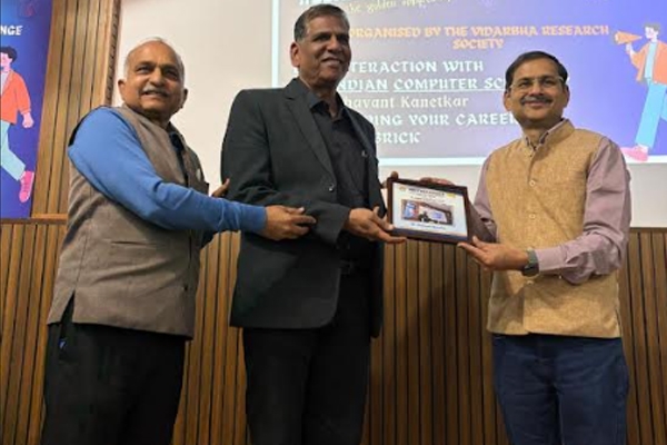 यशवंत कानेटकर 