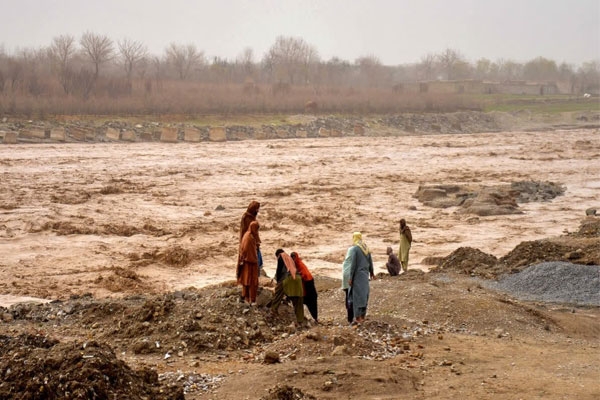 Afghanistan unseasonal rain