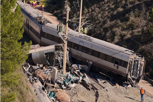 Two trains collide in Spain
