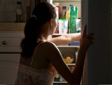 मध्यरात्री भूक लागल्यास काय खावे?